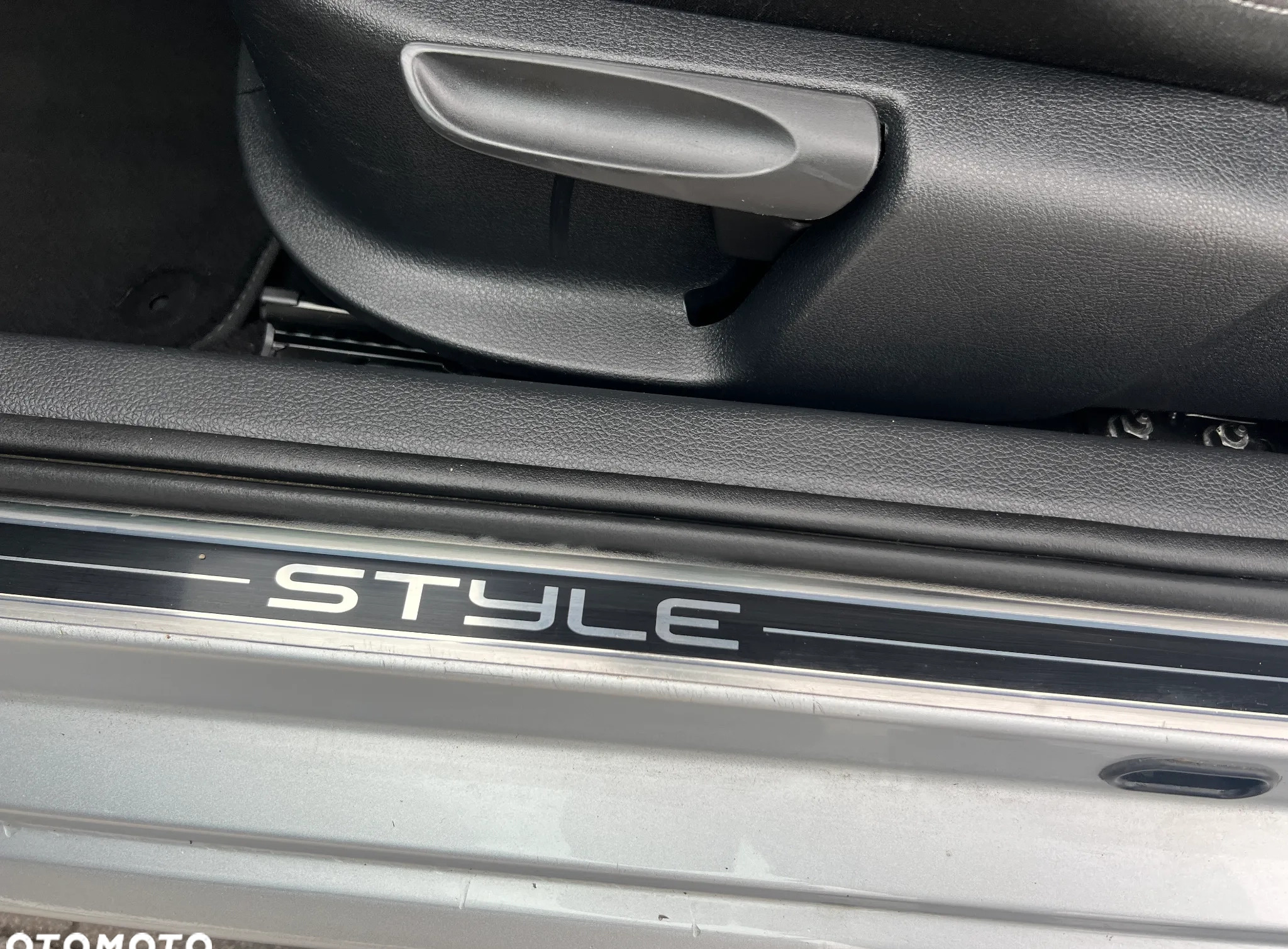 Volkswagen Polo cena 21000 przebieg: 206134, rok produkcji 2011 z Niemcza małe 106
